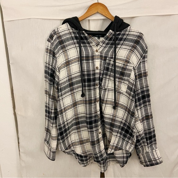 Love Tree Tops - Love Tree Plaid Hooded Button Down Shirt